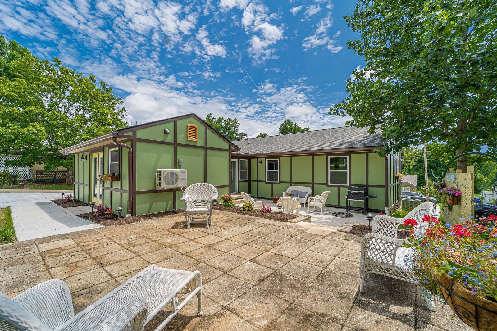 2227 Peachtree Street project photo 13