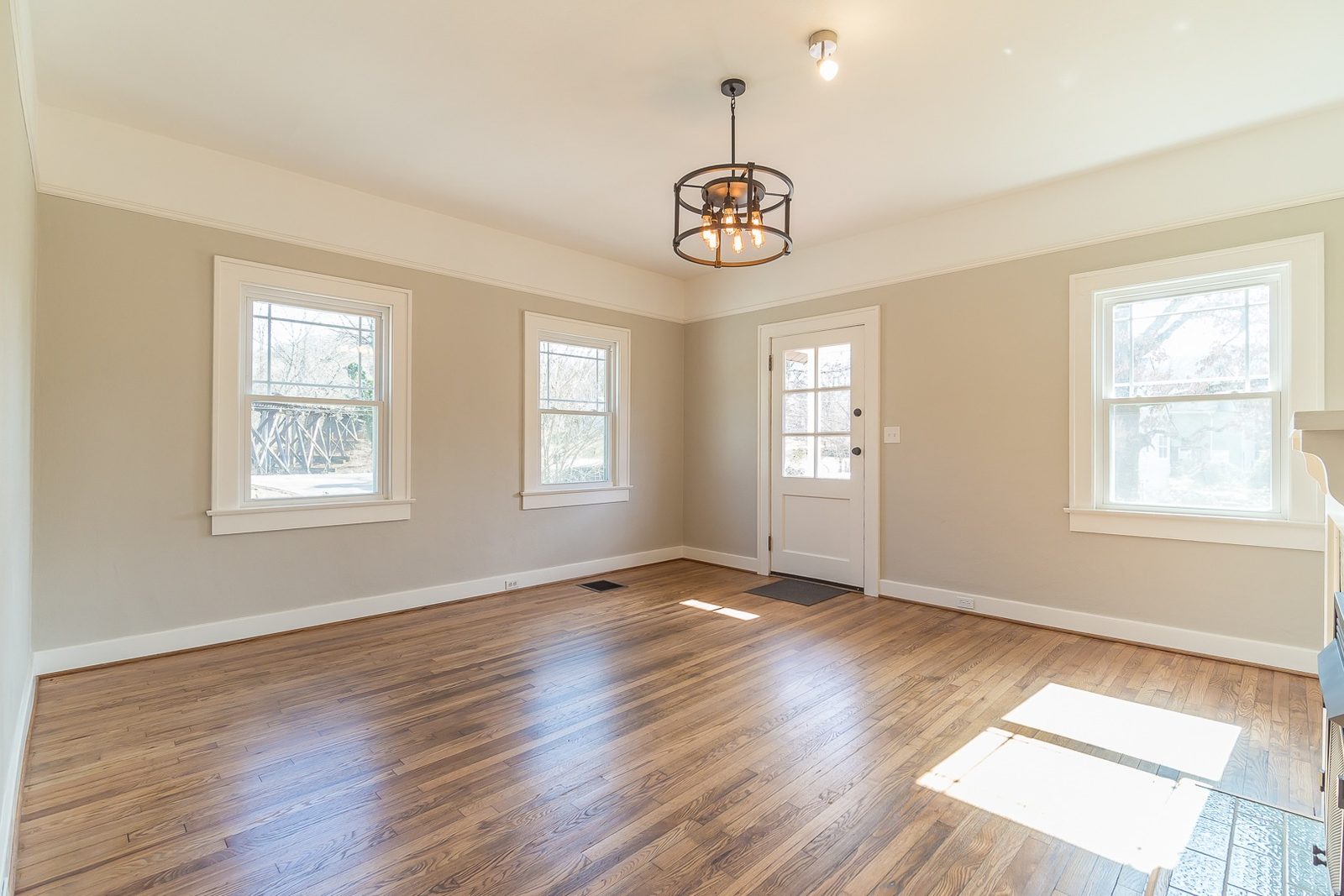 2353 Peachtree Street project photo 35