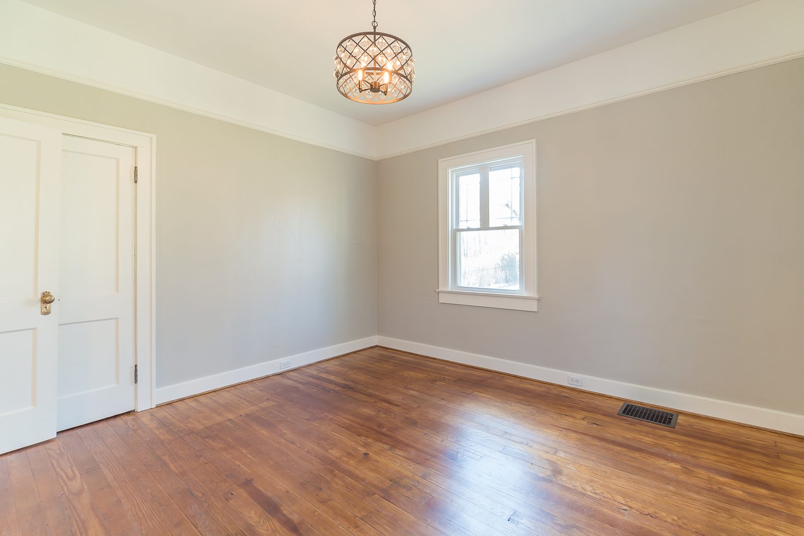 2353 Peachtree Street project photo 49
