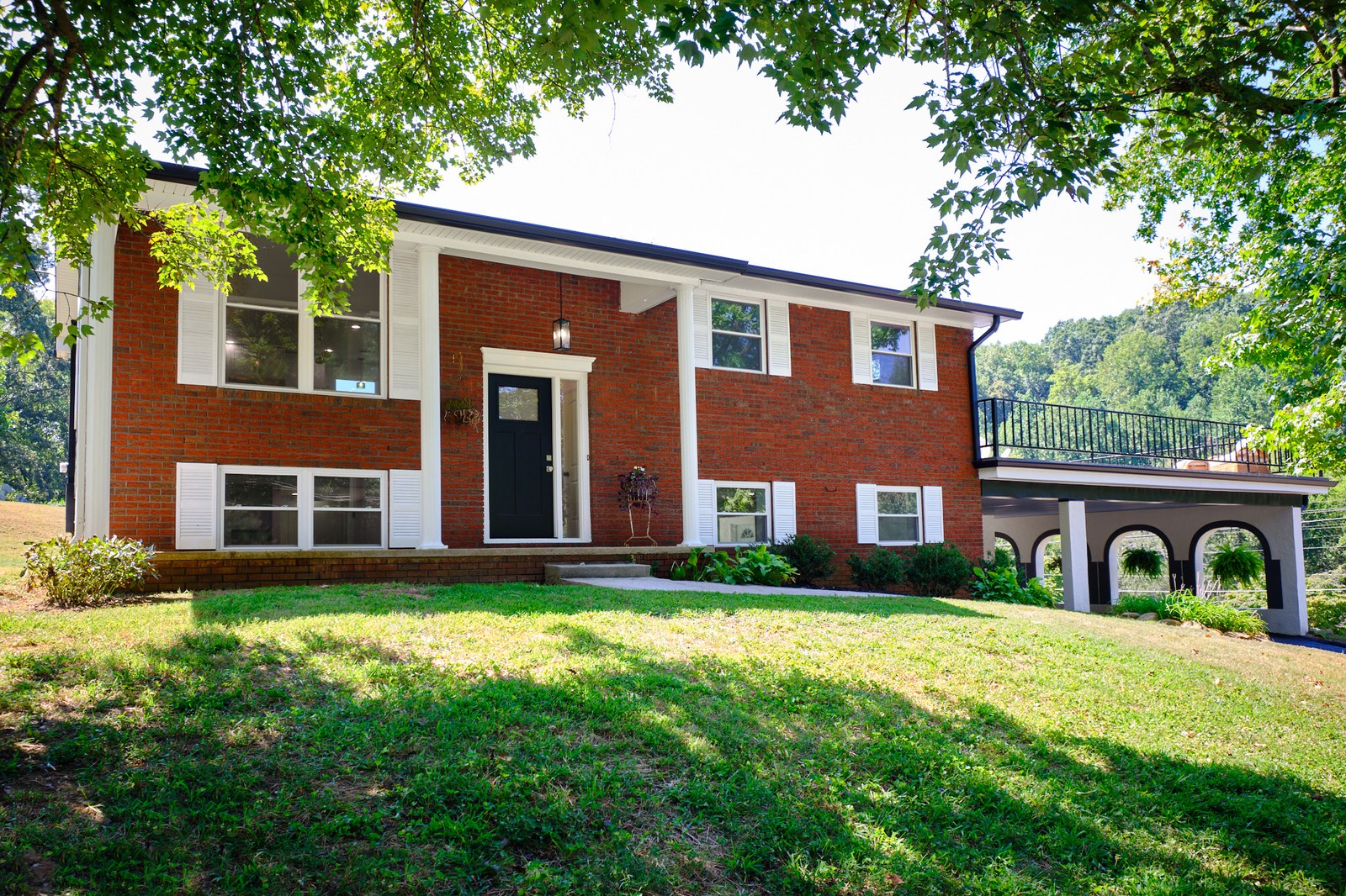8216 Pickens Gap Road — Cover photo