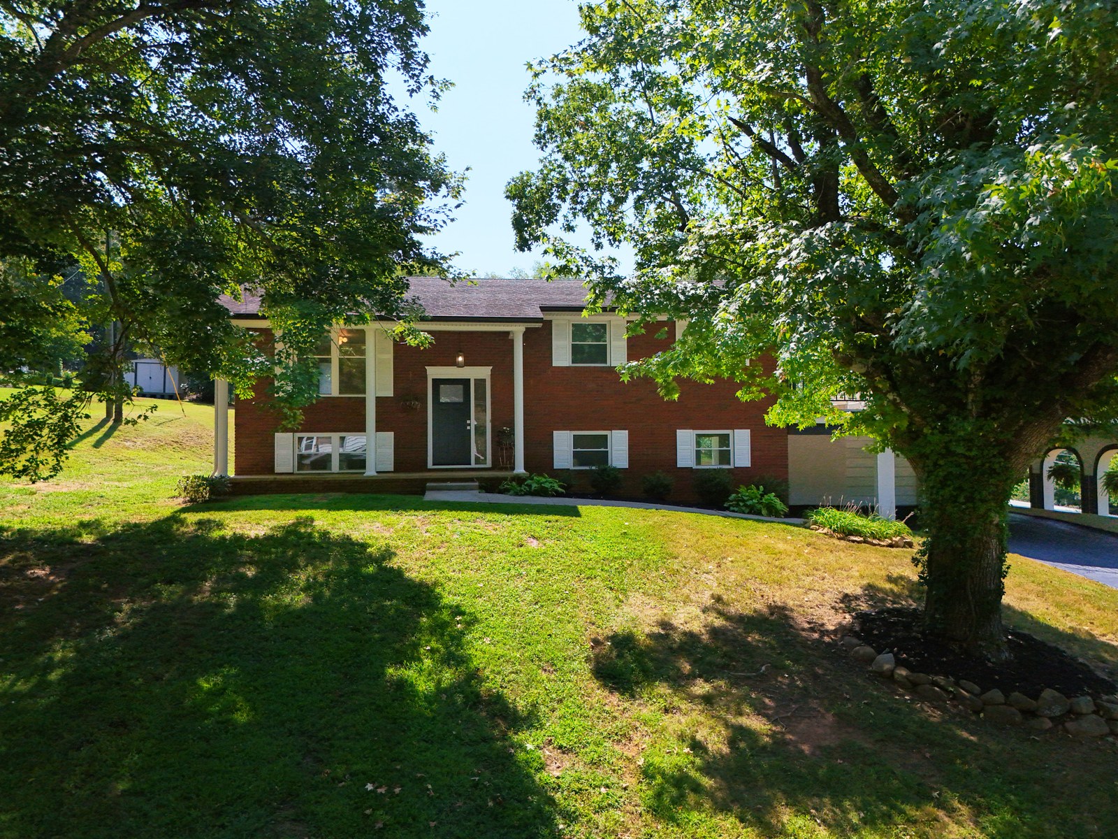 8216 Pickens Gap Road — Photo 14
